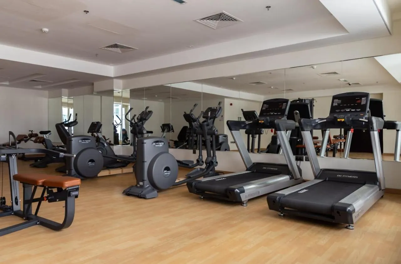 Frank Porter - Mon Reve Apartment Dubai